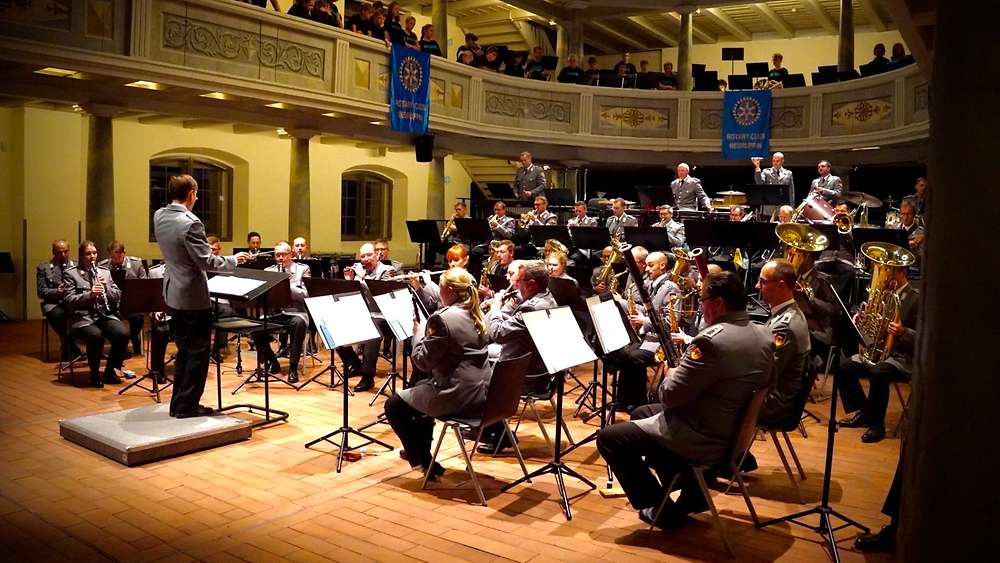 Benefizkonzert des Rotary Club Neuruppin mit dem Musikkorps der Bundeswehr
